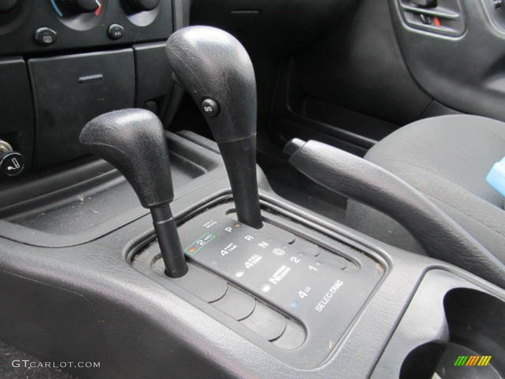 2002 Jeep Grand Cherokee Laredo 4x4 4 Speed Automatic Transmission Photo #61922614