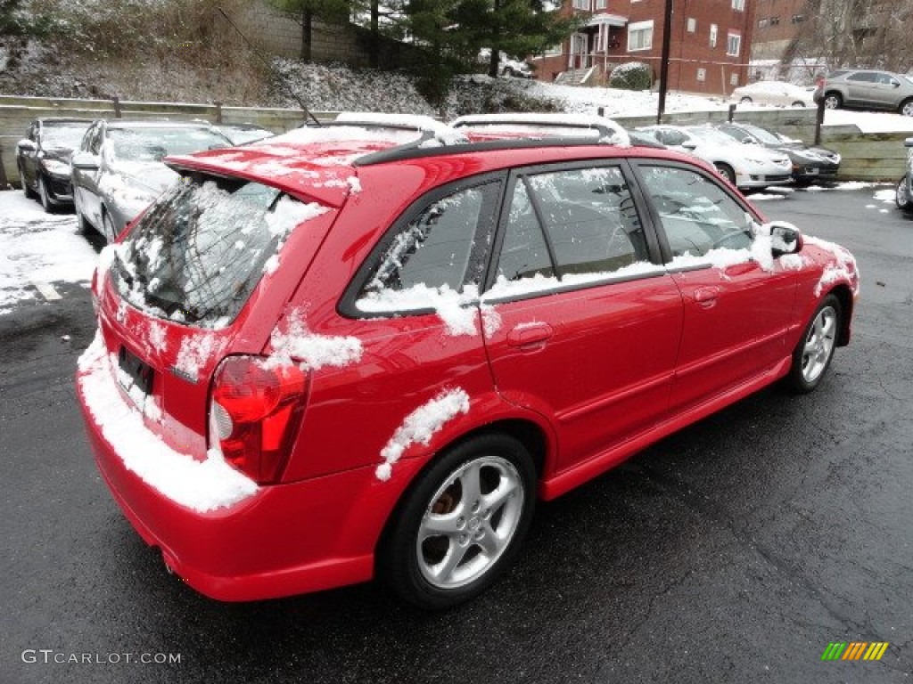 2002 Protege 5 Wagon - Classic Red / Off Black photo #5