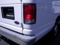 Oxford White - E Series Van E250 Commercial Photo No. 11