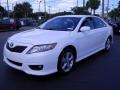 Super White - Camry SE Photo No. 5