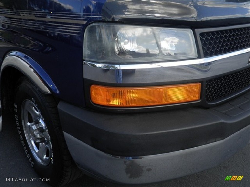 2003 Express 1500 LS Passenger Conversion Van - Indigo Blue Metallic / Medium Dark Pewter photo #2