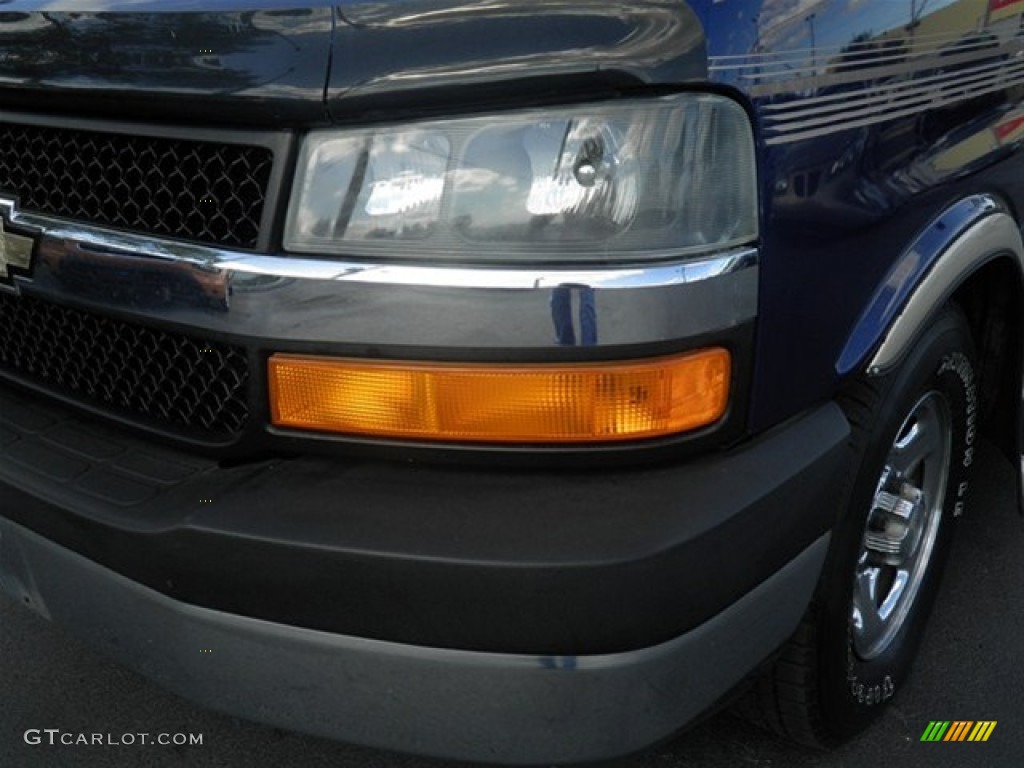 2003 Express 1500 LS Passenger Conversion Van - Indigo Blue Metallic / Medium Dark Pewter photo #4