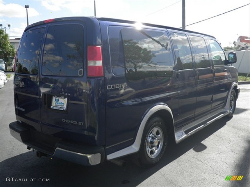 2003 Express 1500 LS Passenger Conversion Van - Indigo Blue Metallic / Medium Dark Pewter photo #13