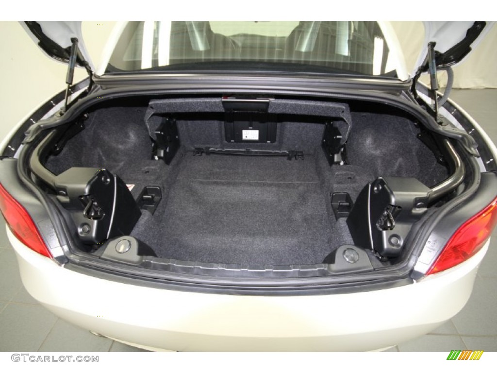 2009 BMW Z4 sDrive30i Roadster Trunk Photo #61927981