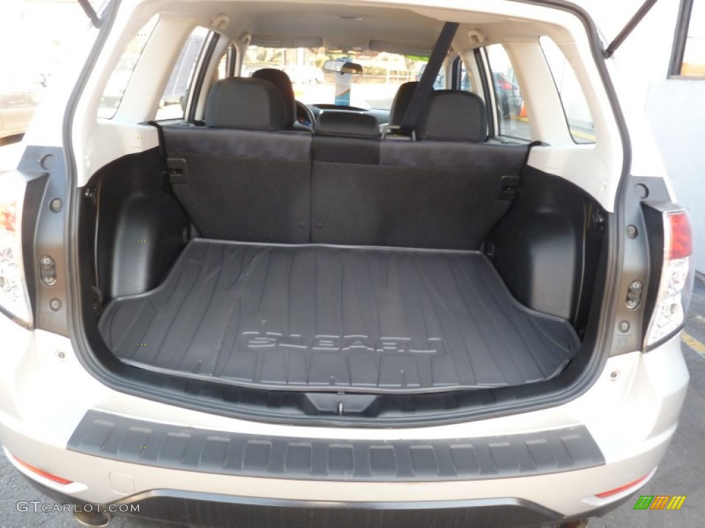2009 Forester 2.5 X - Spark Silver Metallic / Black photo #9