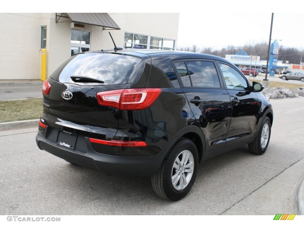 2011 Sportage LX - Black Cherry / Black photo #4