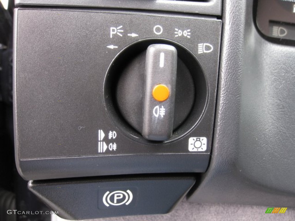 1996 Mercedes-Benz SL 500 Roadster Controls Photo #61935596