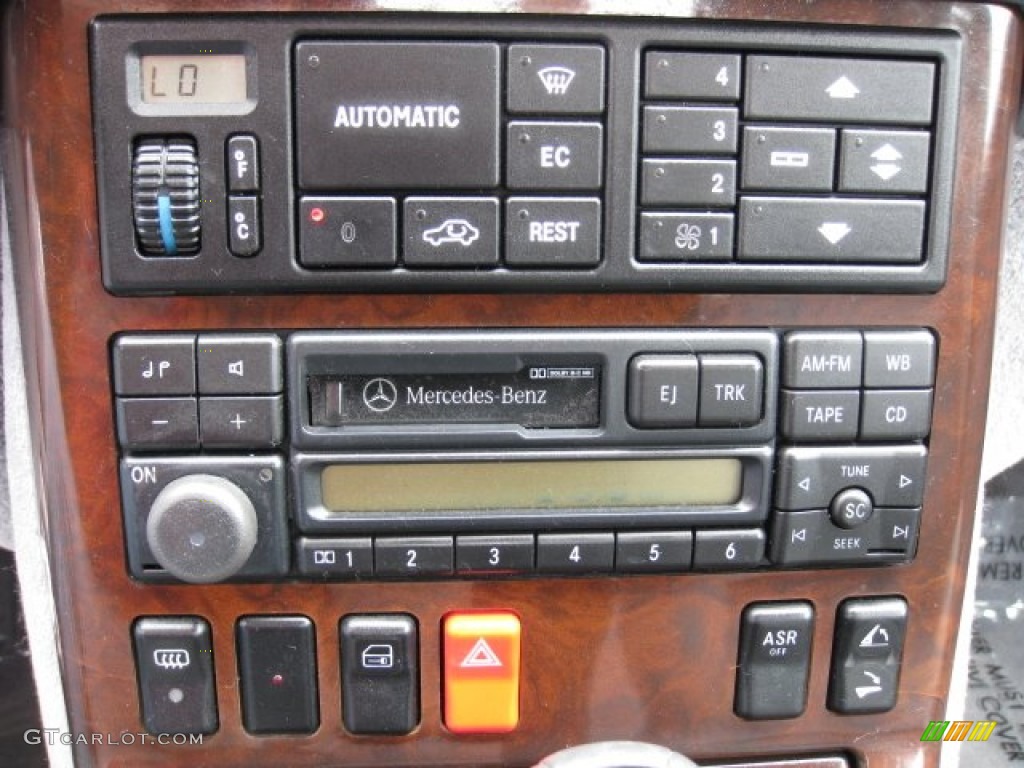 1996 Mercedes-Benz SL 500 Roadster Controls Photos