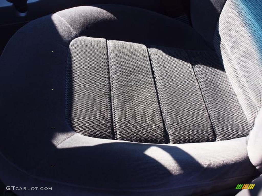 2002 Explorer XLT 4x4 - Black Clearcoat / Graphite photo #15