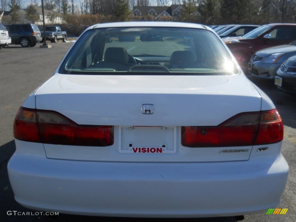 1998 Accord EX V6 Sedan - Taffeta White / Ivory photo #15