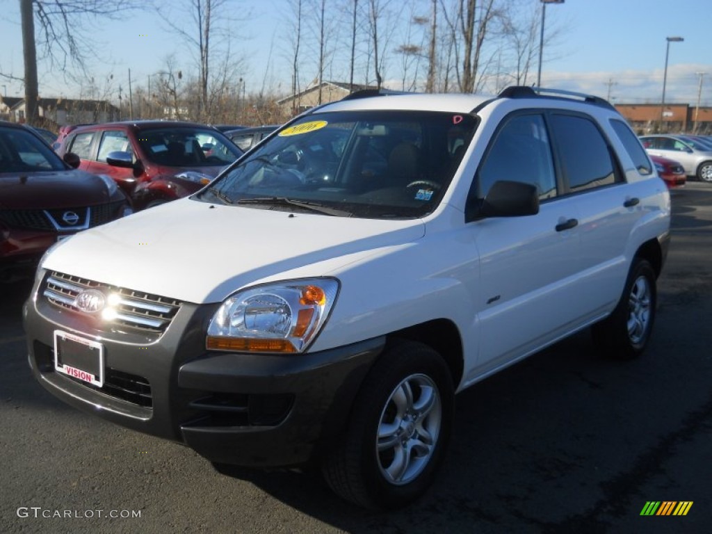 Clear White Kia Sportage