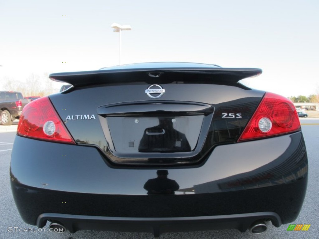 2009 Altima 2.5 S Coupe - Super Black / Charcoal photo #4