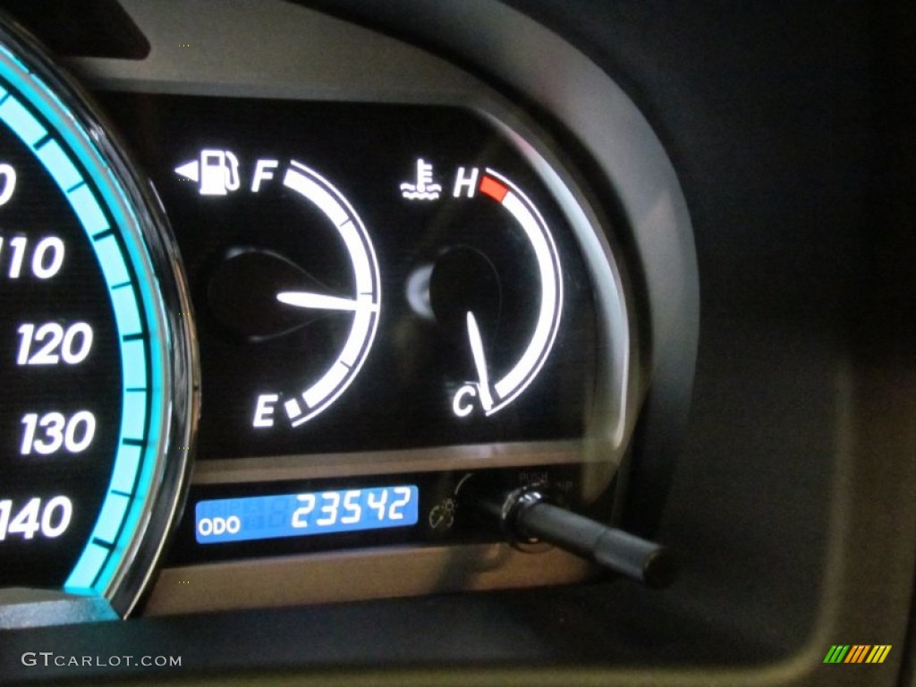 2010 Venza I4 - Magnetic Gray Metallic / Gray photo #20