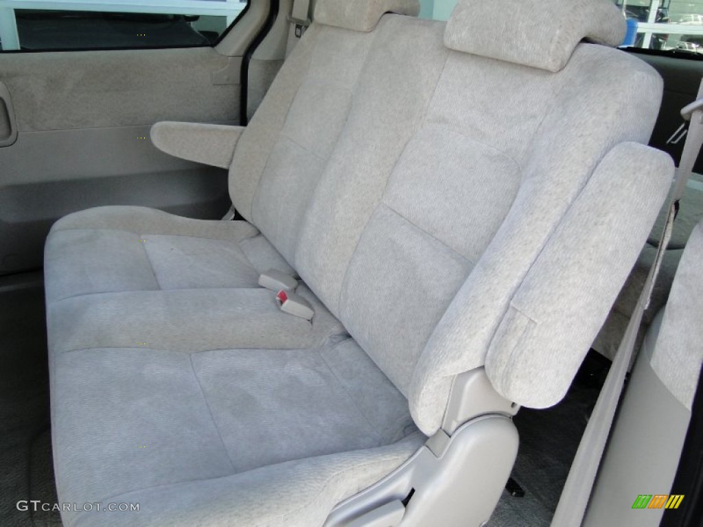 2004 Sedona LX - Sage Green / Beige photo #25