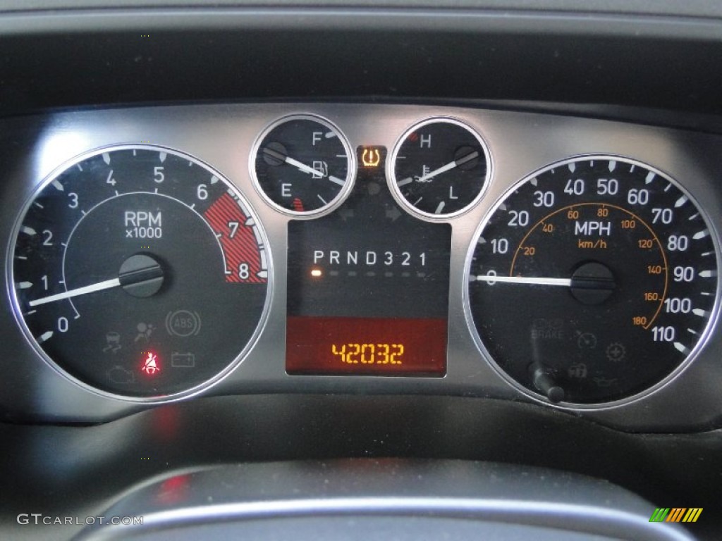 2007 Hummer H3 X Gauges Photo #61952750
