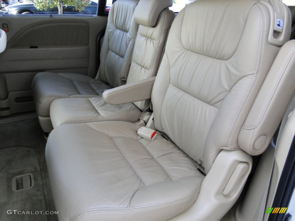 Beige Interior 2010 Honda Odyssey Touring Photo #61953668