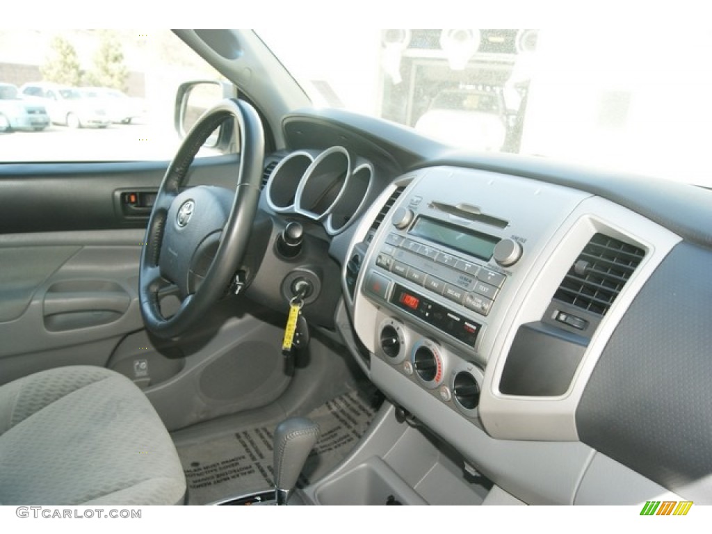 2009 Tacoma V6 SR5 Double Cab 4x4 - Silver Streak Mica / Graphite Gray photo #10