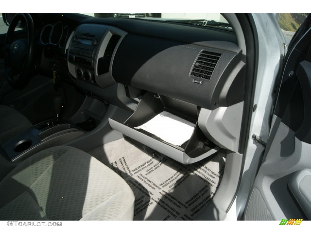 2009 Tacoma V6 SR5 Double Cab 4x4 - Silver Streak Mica / Graphite Gray photo #11