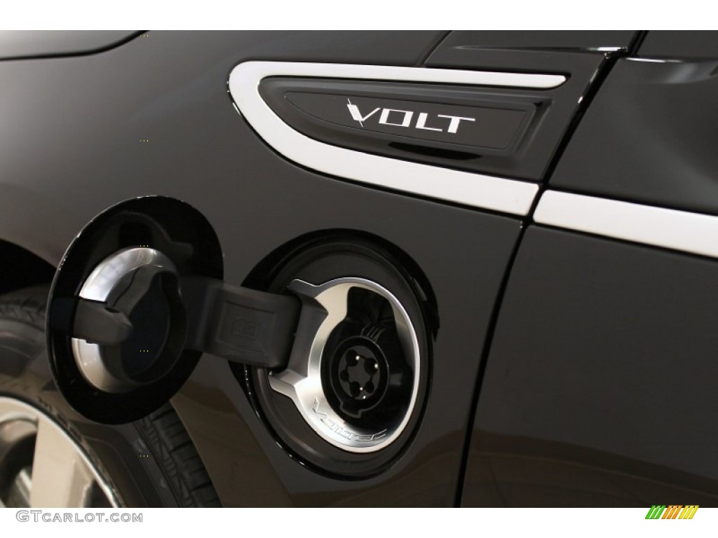 2012 Volt Hatchback - Black / Jet Black/Dark Accents photo #9