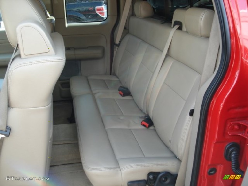 2007 Ford F150 Lariat SuperCab 4x4 Rear Seat Photo #61963022