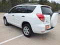 Super White - RAV4 I4 Photo No. 7