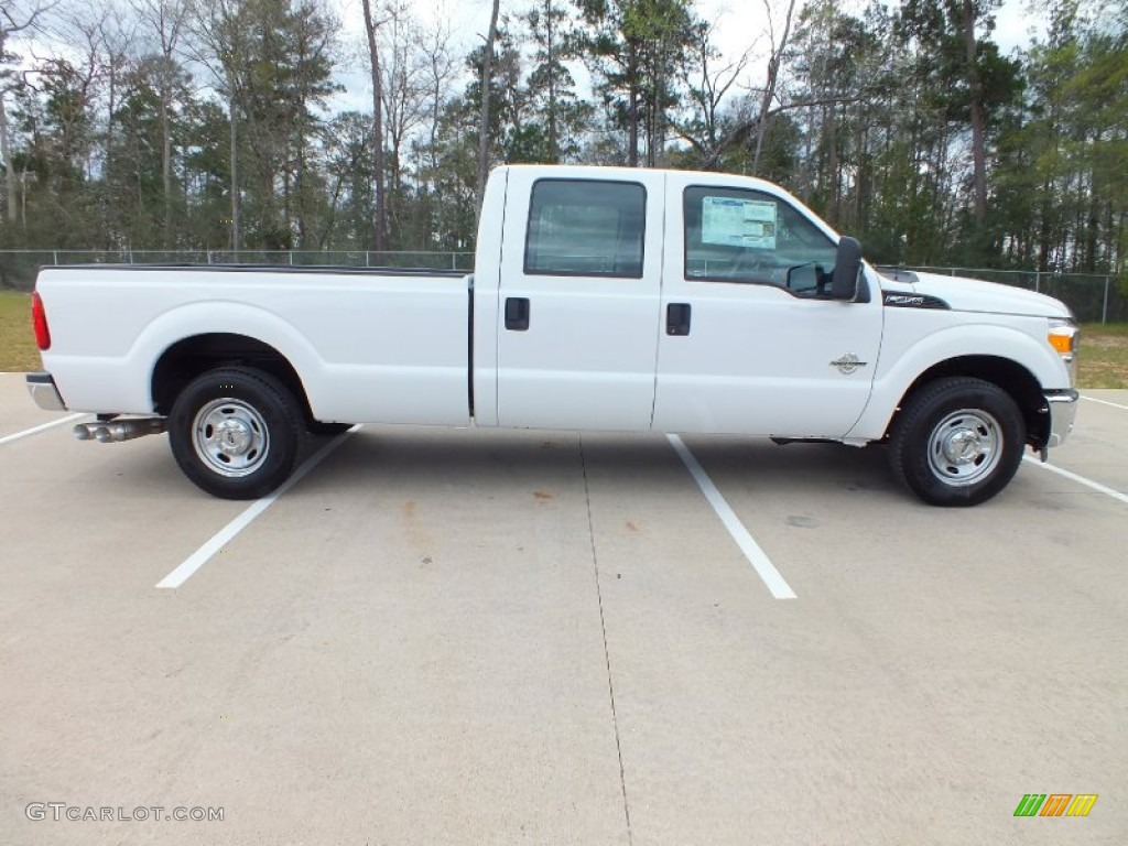 Oxford White 2012 Ford F250 Super Duty XL Crew Cab Exterior Photo #61970883