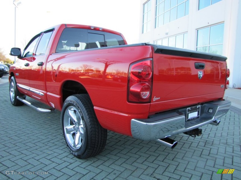 2008 Ram 1500 Laramie Quad Cab - Flame Red / Khaki photo #3