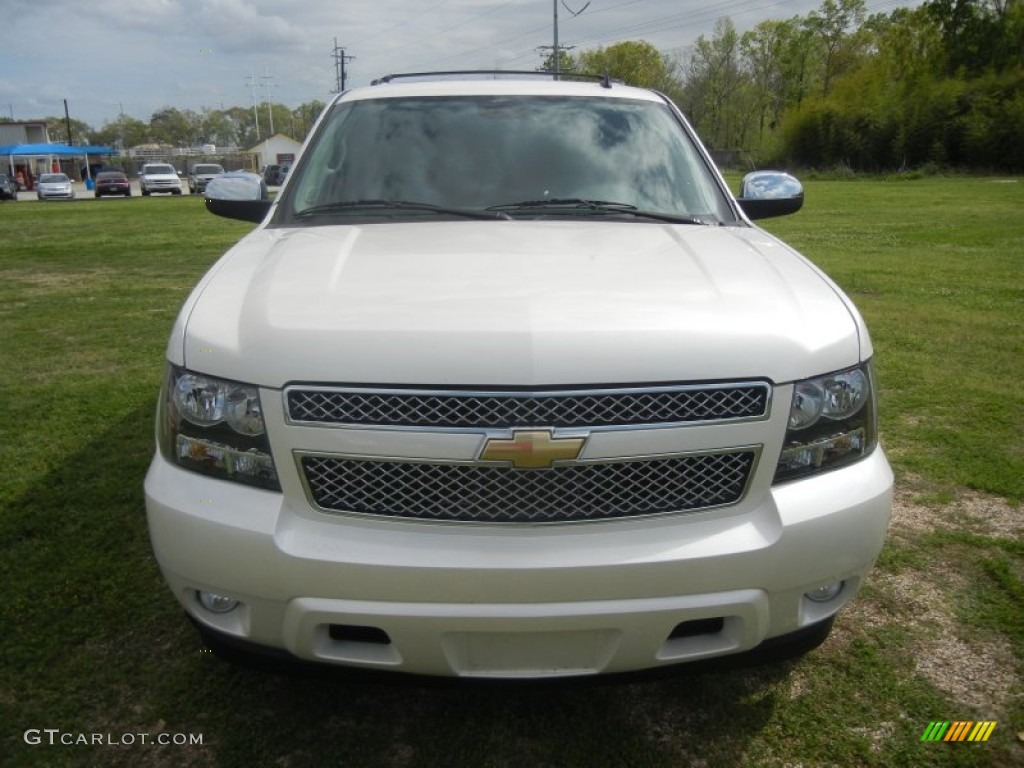 2009 Tahoe LTZ - White Diamond Tricoat / Light Titanium photo #2