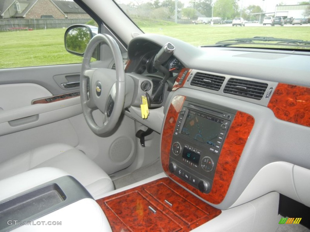 2009 Tahoe LTZ - White Diamond Tricoat / Light Titanium photo #6