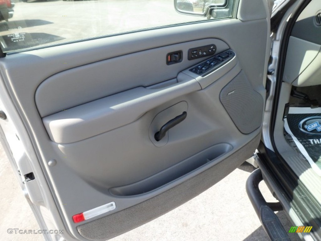 2004 Tahoe Z71 4x4 - Silver Birch Metallic / Gray/Dark Charcoal photo #18