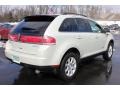 2007 Light Sage Metallic Lincoln MKX   photo #2