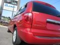 2001 Inferno Red Pearl Chrysler Town & Country LXi  photo #12