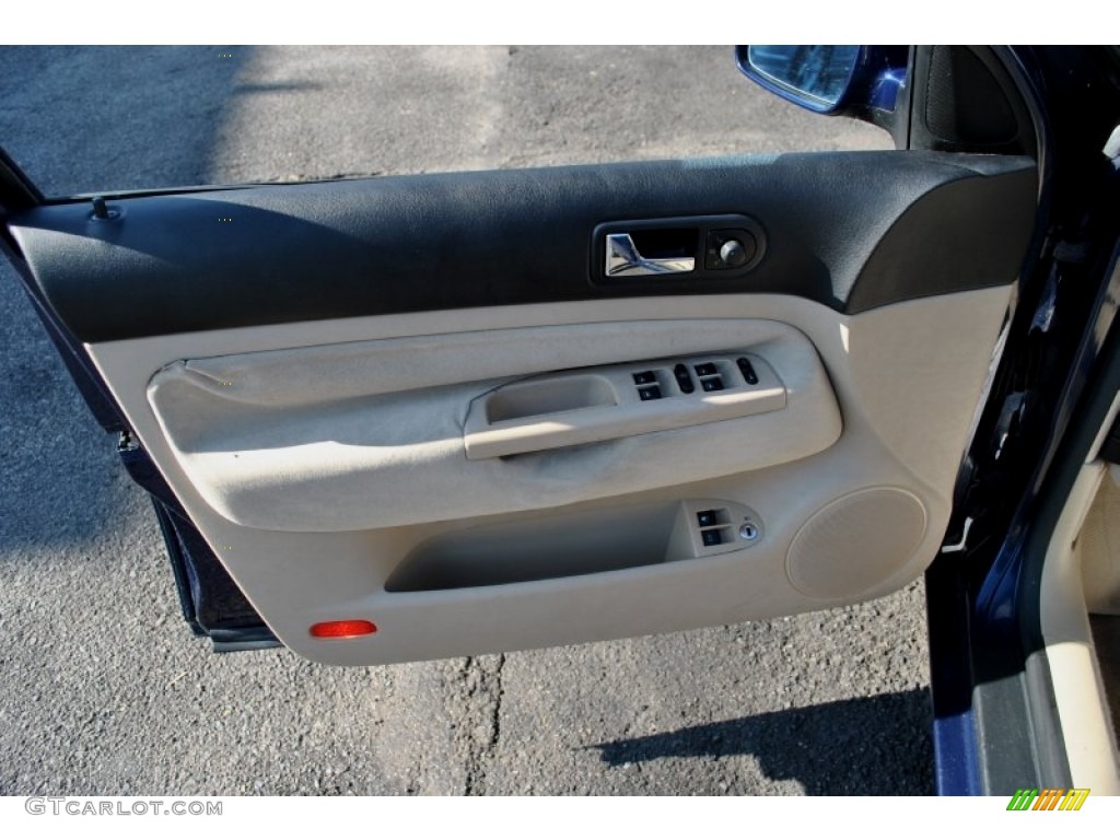2001 Jetta GLS TDI Sedan - Galactic Blue / Beige photo #13