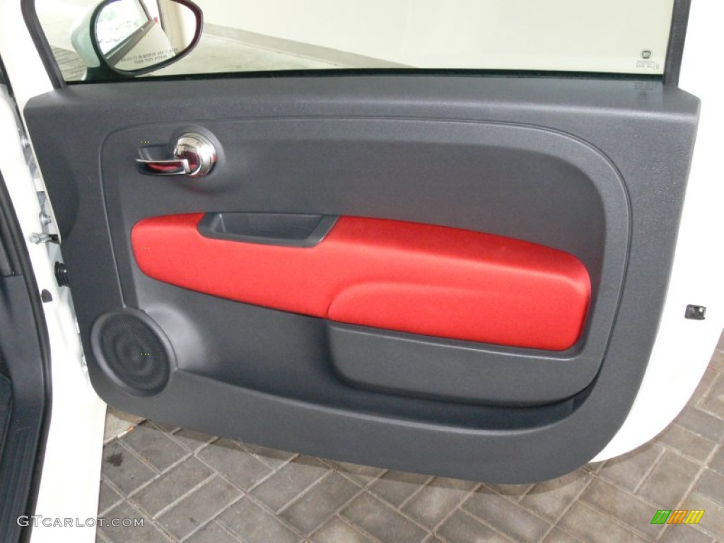 2012 Fiat 500 Pop Tessuto Rosso/Avorio (Red/Ivory) Door Panel Photo #61980018