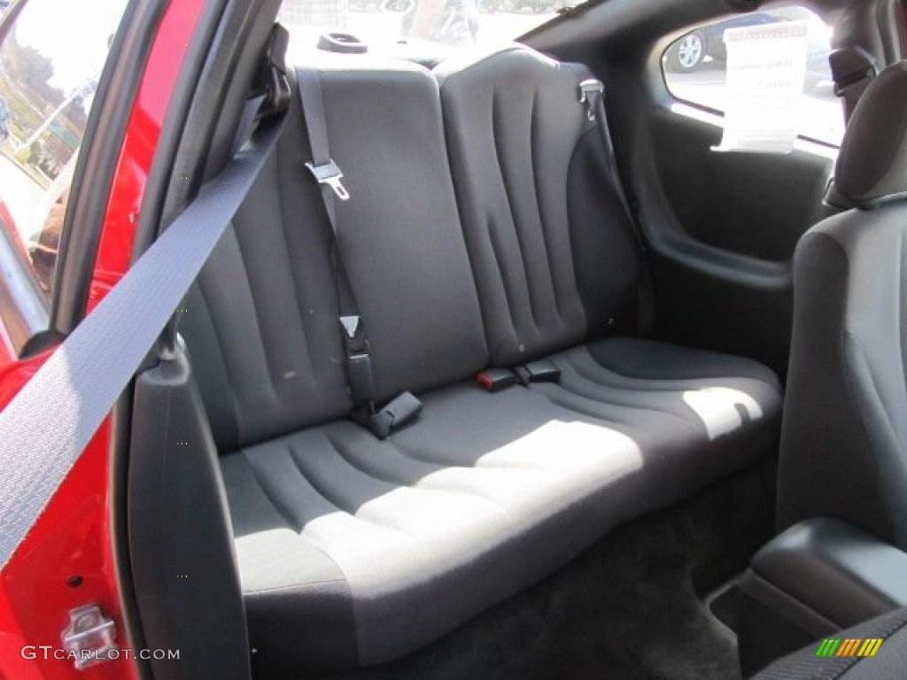 2004 Sunfire Coupe - Victory Red / Graphite photo #12