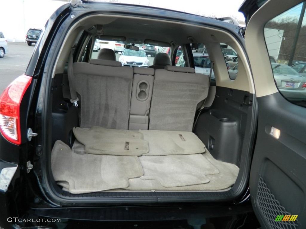 2006 RAV4 4WD - Black / Taupe photo #16