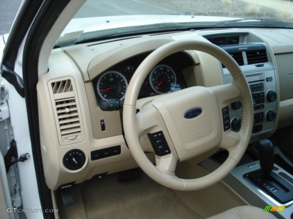 2011 Escape XLT V6 4WD - White Suede / Camel photo #13