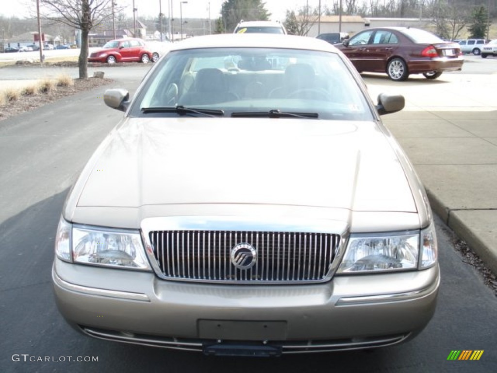 2004 Grand Marquis LS - Arizona Beige Metallic / Medium Parchment photo #3