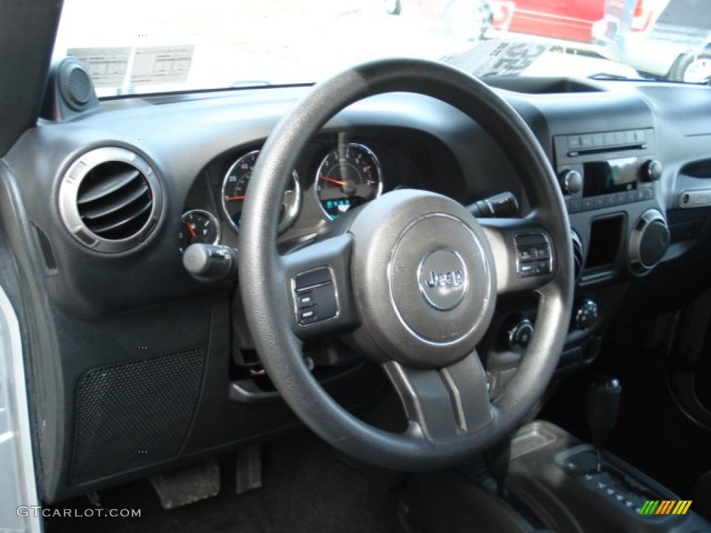 2011 Wrangler Sport 4x4 - Bright Silver Metallic / Black photo #13