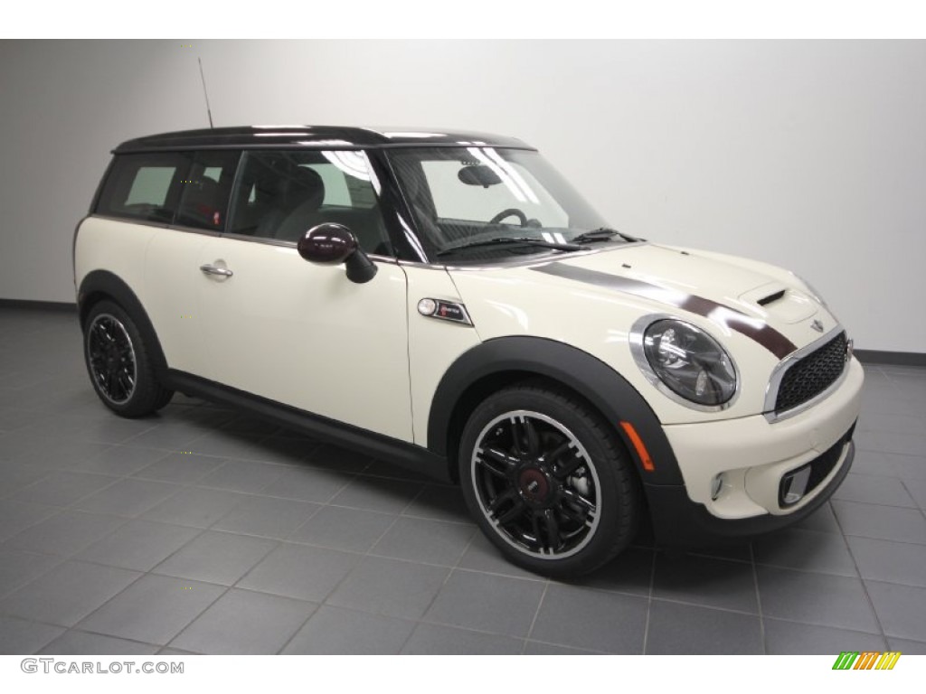 Pepper White 2012 Mini Cooper S Clubman Hampton Package Exterior Photo #61992231