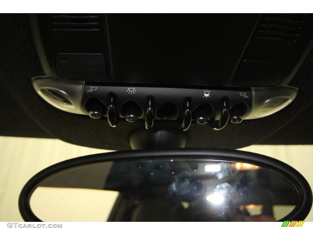 2012 Cooper S Clubman Hampton Package - Pepper White / Black Lounge Leather/Damson Red Piping photo #13