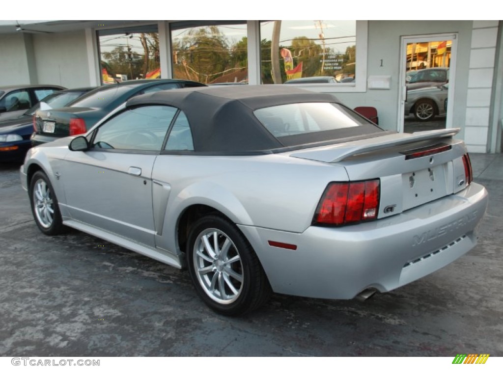 Silver Metallic 1999 Ford Mustang GT Convertible Exterior Photo #61999403