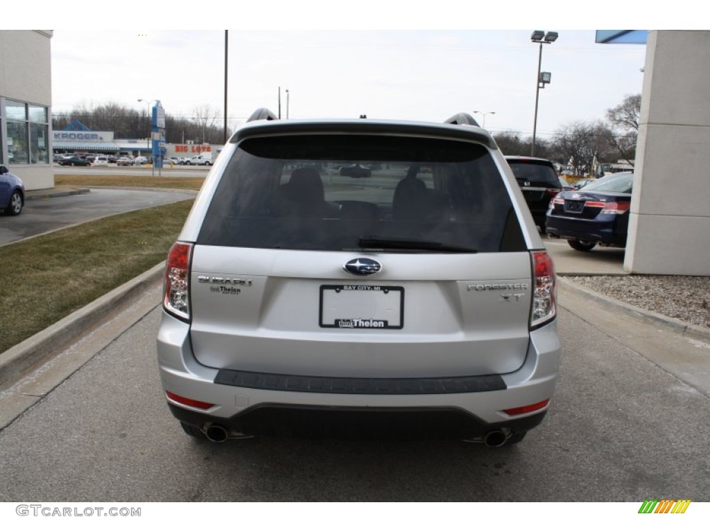 2009 Forester 2.5 XT Limited - Spark Silver Metallic / Platinum photo #5