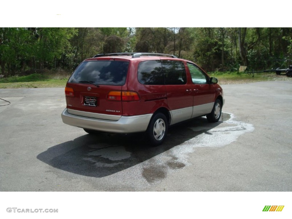 2000 Sienna XLE - Sunfire Red Pearl / Oak photo #3