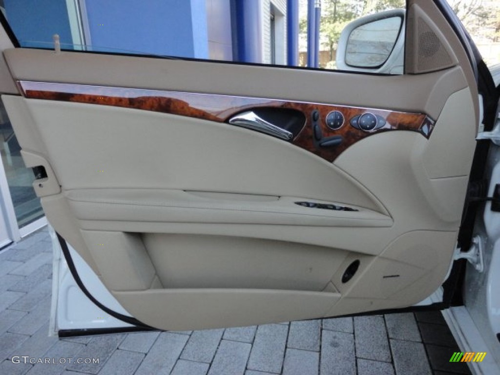 2009 Mercedes-Benz E 350 4Matic Sedan Cashmere Door Panel Photo #62012377