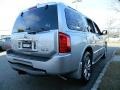 Silver Indulgence - QX 56 4WD Photo No. 5