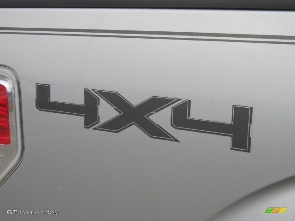 2009 F150 XL Regular Cab 4x4 - Brilliant Silver Metallic / Stone/Medium Stone photo #4