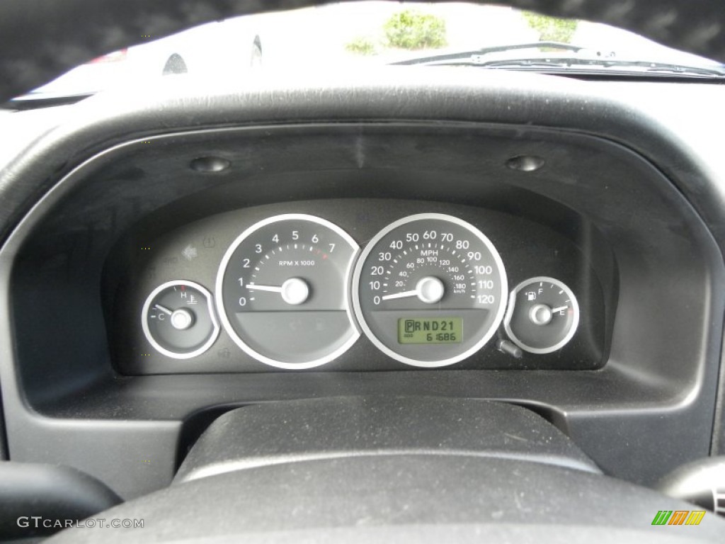 2007 Mercury Mariner Luxury Gauges Photo #62016861