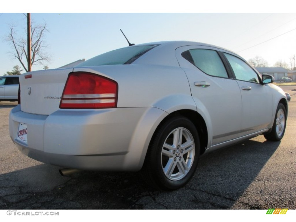 2010 Avenger Express - Bright Silver Metallic / Dark Slate Gray photo #7