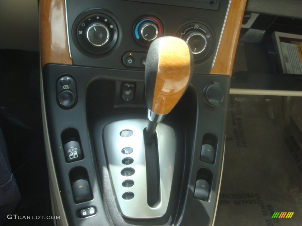 2006 Saturn VUE V6 5 Speed Automatic Transmission Photo #62020383